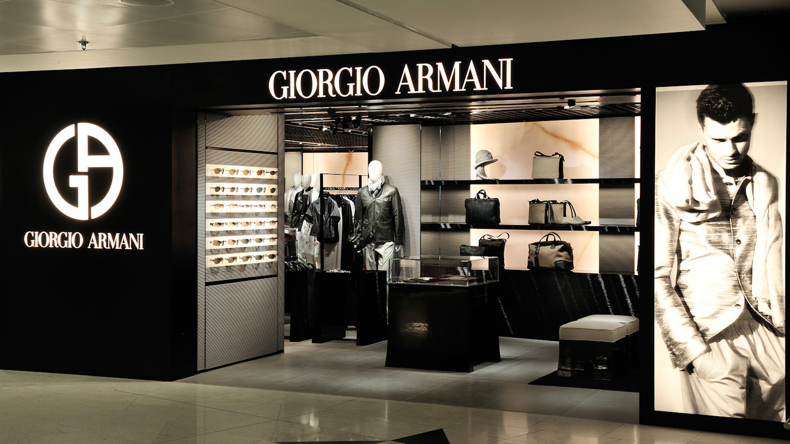 Giogio Armani Shop- Hong Kong Airport